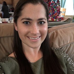 Meet your Posher, Natalie